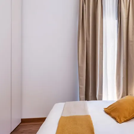 Exclusive In The Centre Of 204 Rome